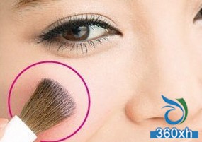 Beauty tutorial detailed picture 10 minutes to create a sweet vanity makeup