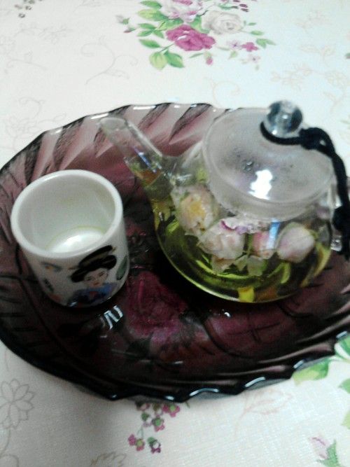 æ³•å…°è¥¿çŽ«ç‘°èŠ±èŒ¶