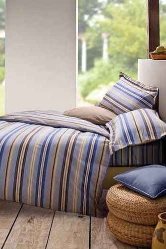 Silk fabric bedding enhances the elegance of the bedroom