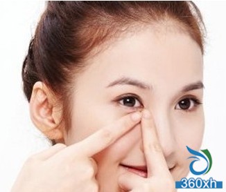 Dark circles, eye bags, eye tightening massage