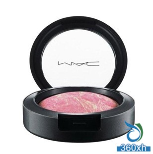 MAC charm soft color mineral blush