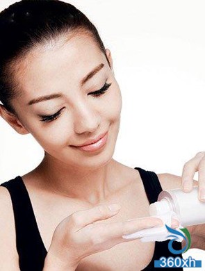 Tighten pores to allow skin to breathe smoothly