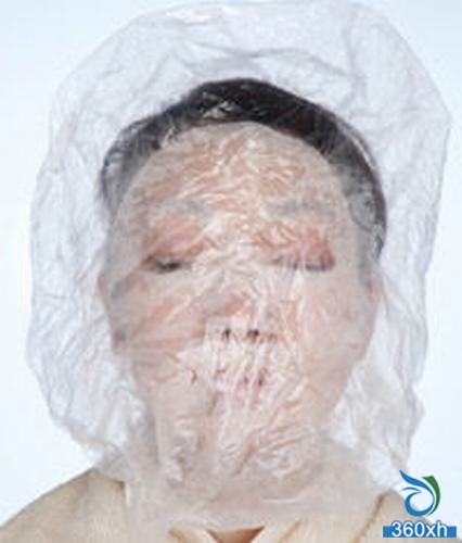 Shower cap can also be used for beauty skin care