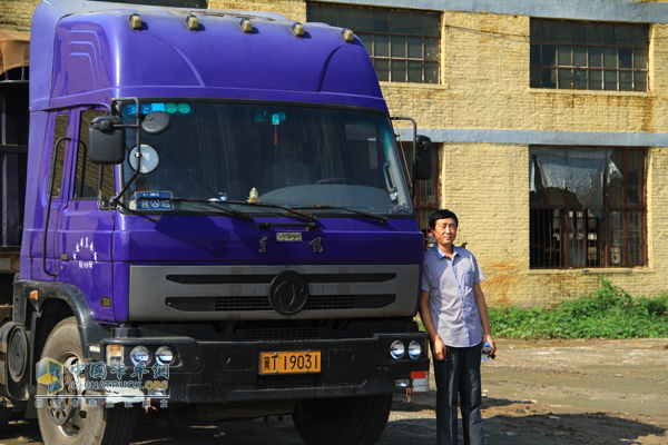 Qiu Qiuhua and Dongfeng Trucks