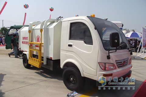 Xunli self-mounting type electric garbage truck