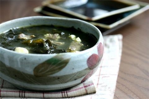 Seaweed soup