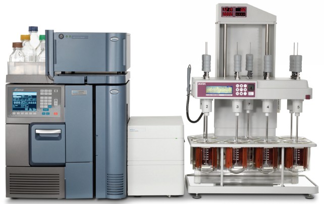 The Waters Alliance HPLC Dissolution System is compatible with a wide range of dissolved water baths with an e2695D separation unit, transfer module, detector, and one or two dissolution water baths. EmpowerÂ®-based dissolution software for fully automated dissolution testing with a single keyboard