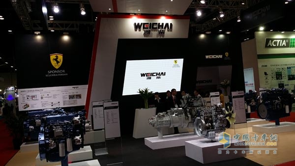 Weichai Power Engine Products Appear at Road Transport Exhibition