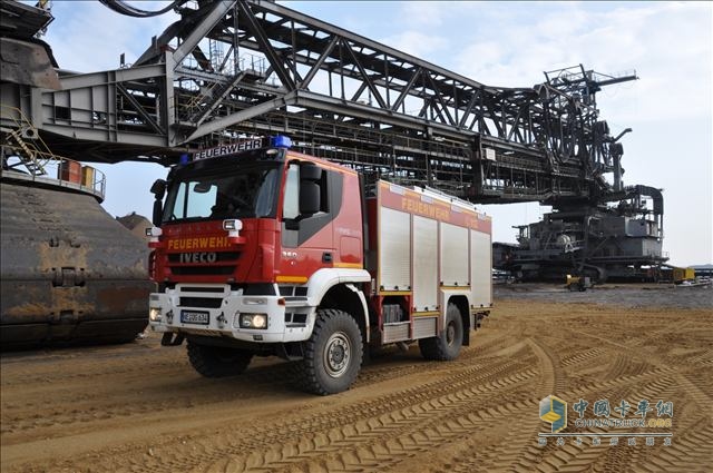 IvecoTrakker Construction Vehicle with Fire Engine Body and Allison 3200 Series Transmission