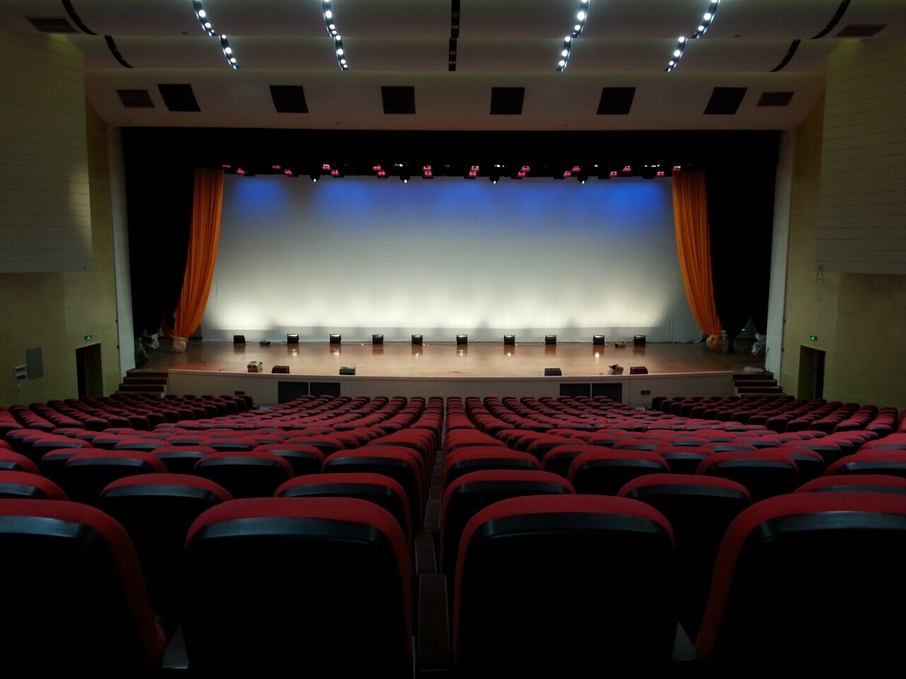 Sichuan Institute of Information Performance Center