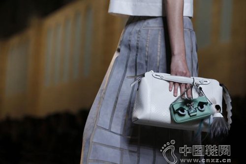 Fendi 2015æ˜¥å¤ç³»åˆ—