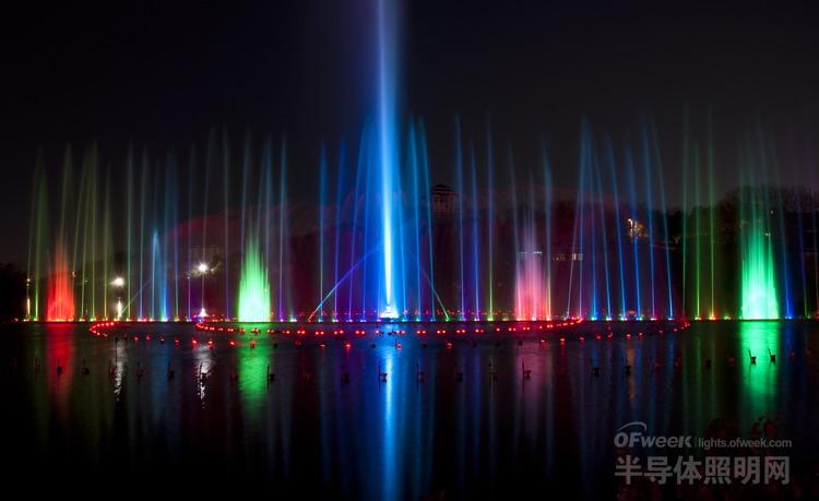 Hunan's largest: beautiful night LED fountain design (HD map reward)