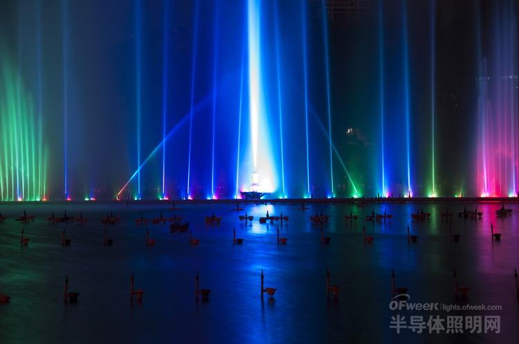 Hunan's largest: beautiful night LED fountain design (HD map reward)