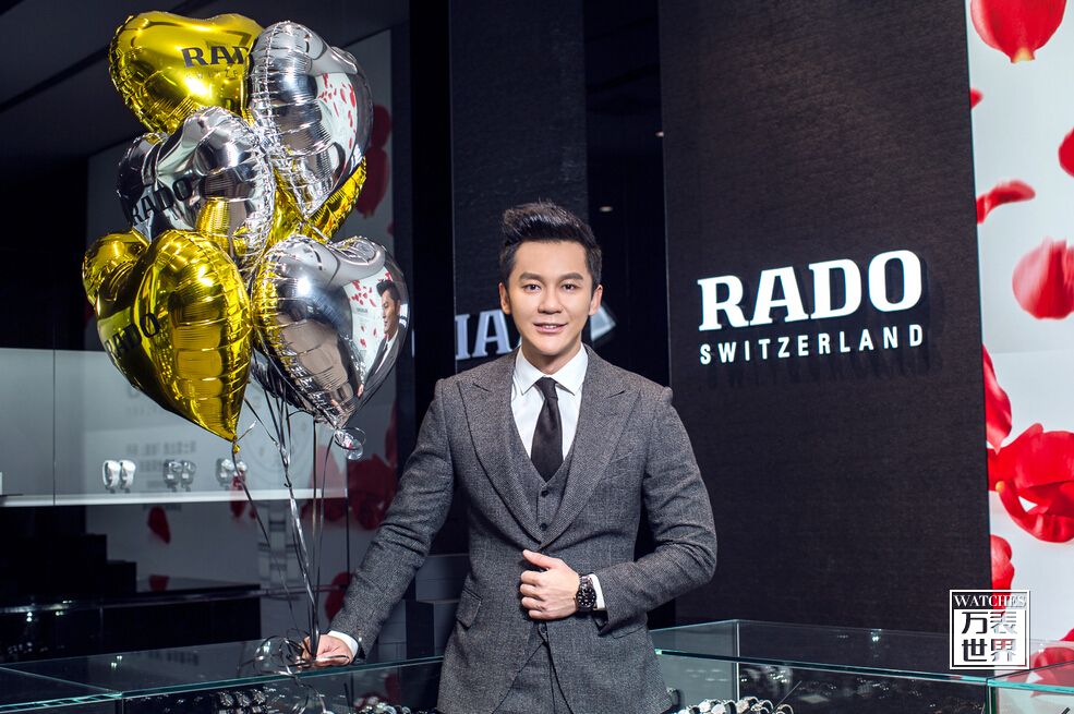 Famous actor Li Chen at RADO Swiss radar table Wenzhou Intime flagship store
