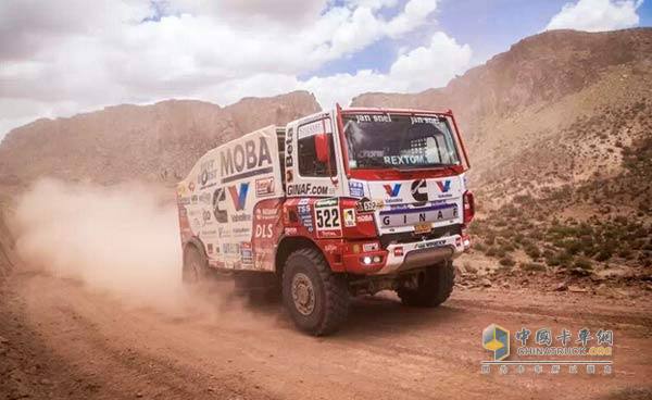 Dakar Rally Cummins engine wins applause with superior performance