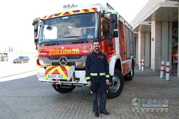 Roberto Prieto MerchÃ¡n, Technical Director of the Vehicle Resources Department of the Madrid Fire Department