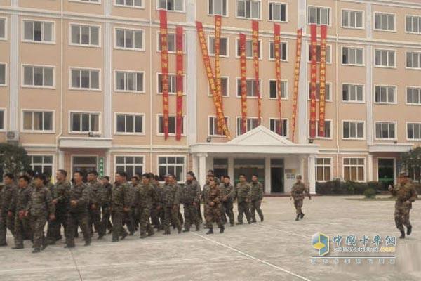 Xi'an Cummins Co-organizers Shanghai Kerry Club Logistics' 2nd Truck Driver Training Camp Opens