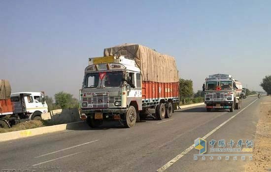 India Forces Commercial Vehicles to Install ABS Systems to Improve Road Safety