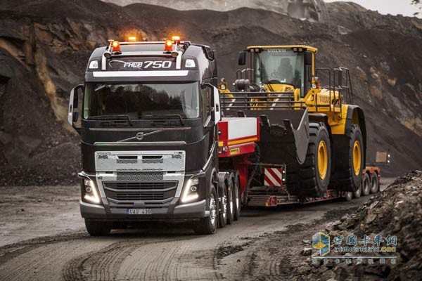 Volvo Truck with New Heavy Duty Bumper