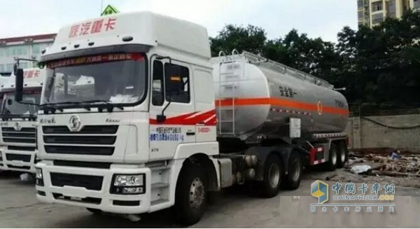 Shaanxi Auto Heavy Trucks with Asphalt Hydraulic Retarder