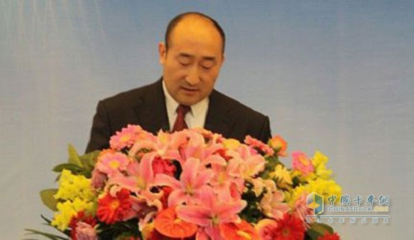 Secretary of the Ministry of Industry and the Ministry of Industry of Tire Industry Transformation, Upgrading, Innovation and Development, and Director of Industrial Economic Research Institute of Northeast Asia Development Institute Li Jikai