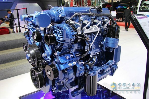 Jianghuai Navistar 4.8L engine