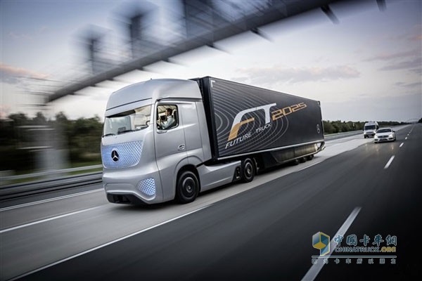 Mercedes-Benz 2025 Unmanned Truck
