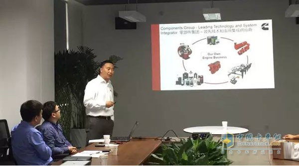 Cummins China Component Sales Director Xu Jianhui Introduces Business for JAC Customers