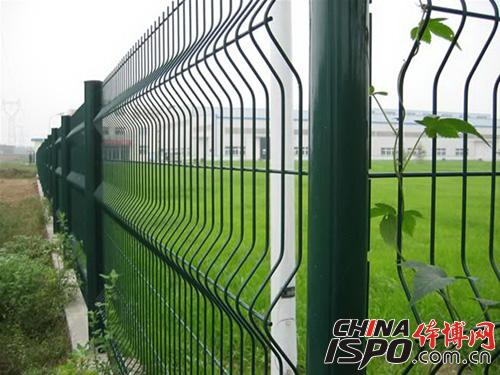 Peach Column High Speed Fence