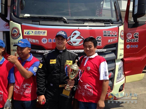 Dongfeng Liuzhou Automobile Co., Ltd. equipped with Dongfeng Cummins's ISZ engine won the 6*4 championship