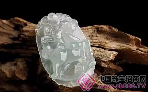 ç¿¡ç¿ çŽ‰çŸ³