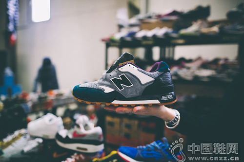 LFSTL x New Balance 577BGP â€œKakkerlakâ€