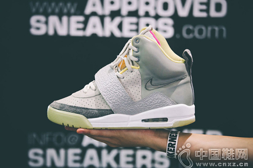 Nike Air Yeezy â€œZen Greyâ€