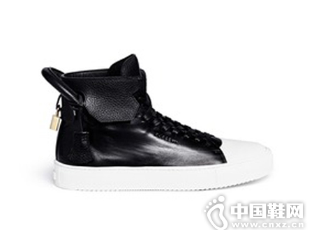 BUSCEMI æ‰‹æŸ„æ‹¼æŽ¥é”å¤´è£…é¥°çœŸçš®é«˜ç­’è¿åŠ¨éž‹