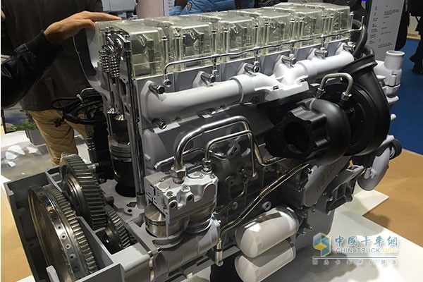 Meet the national V emission standard WP13 engine