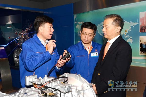 Jiang Kui, general manager of Shandong Heavy Industry Group, visited Fast.