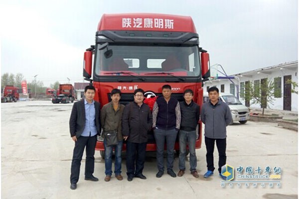 Shaanxi Automobile Cummins visits customers in the spring