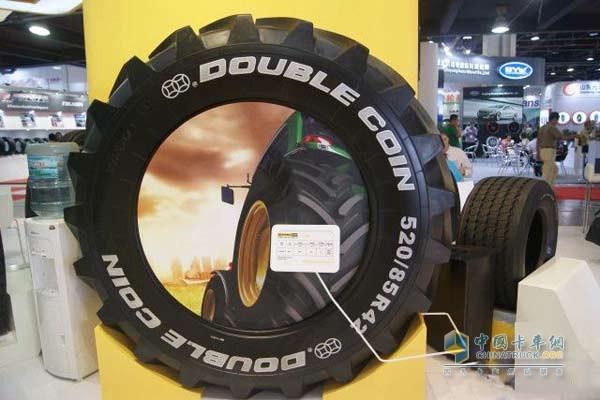 Double money tire