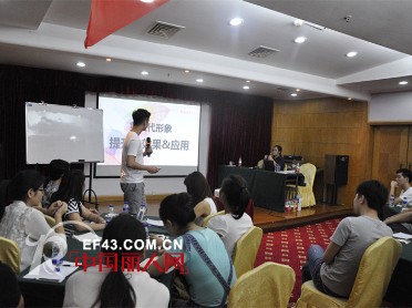 ã€å¡‘ç²¾è‹±å›¢é˜Ÿã€‘2016éƒ½å¸‚å¥³äººå¿ƒè¥é”€ä¸­å¿ƒæ‹“å±•è®­ç»ƒå®Œç¾Žè½å¹•