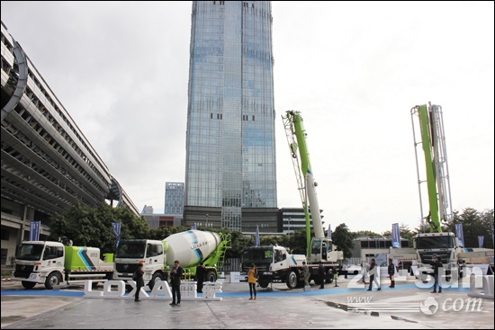 é›·è¨é‡æœºL9å®¶æ—éƒ¨åˆ†æˆå‘˜