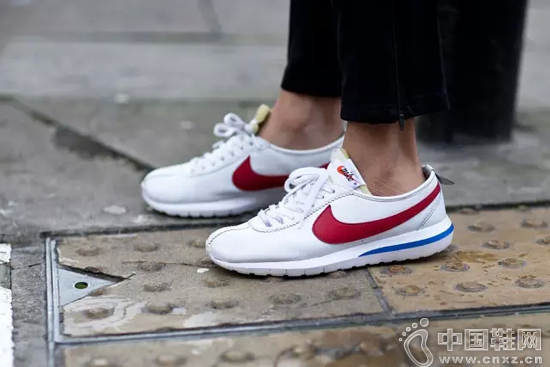 Nike Cortezâ€œForrest Gumpâ€