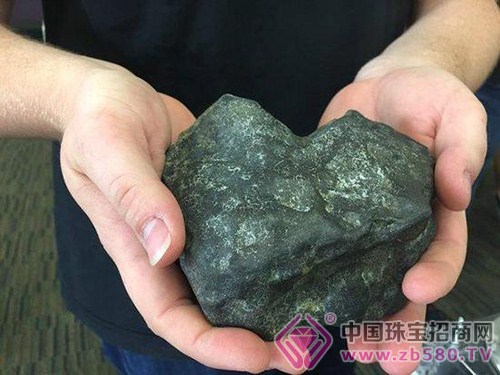 é™¨çŸ³