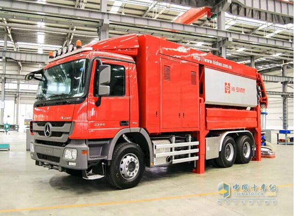 Mercedes Actros 3344 6Ã—4 environmental excavation suction vehicle