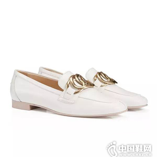 Todâ€™s ç™½è‰²é‡‘é“¾è£…é¥°ä¹ç¦éž‹