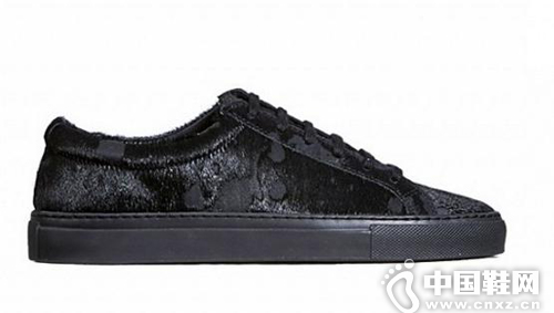 Axel Arigato Low Sneakers ($205)