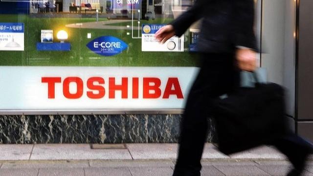 Toshiba layoffs exceeded expectations by 30%