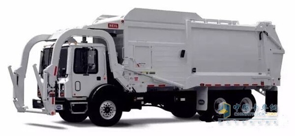 HEIL automatic garbage truck