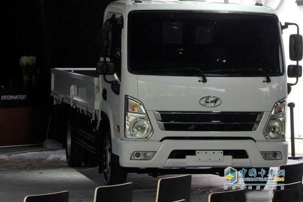 Sichuan Modern QTc Light Truck