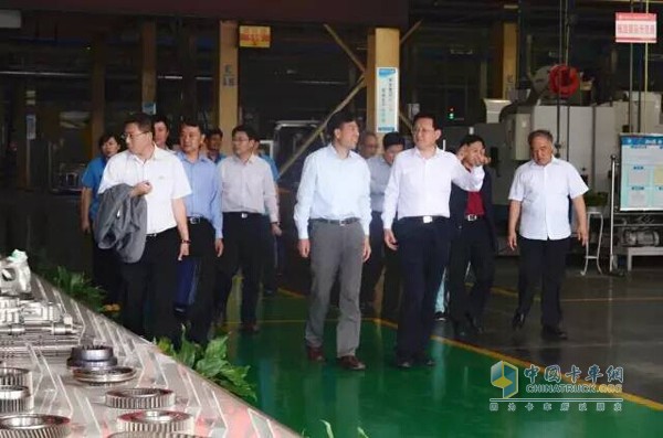 Vice Chairman Li Xiaodong visited the Fast Factory
