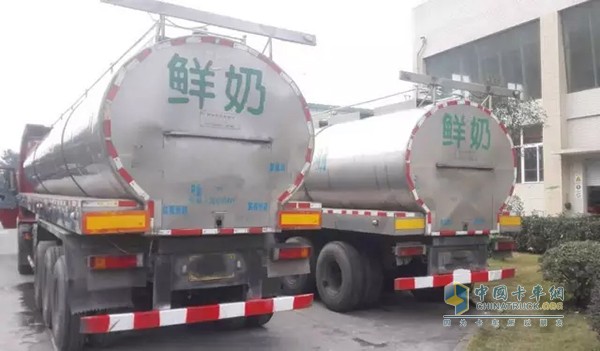 Fresh milk transporter based on Shaanxi Auto Cummins X3000 platform